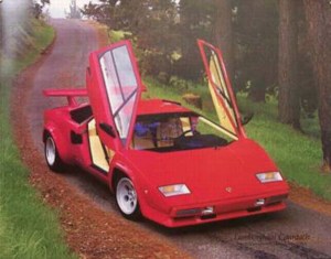 608